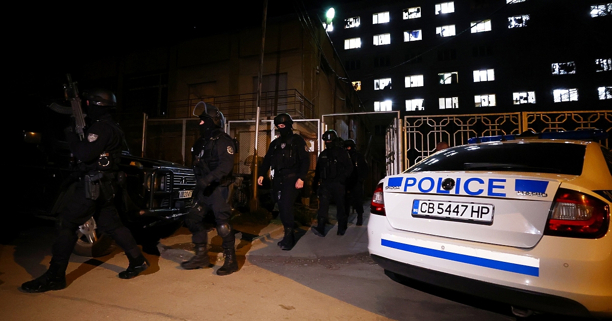 Проверени са 680 чужди граждани, шестима са задържани за установяване