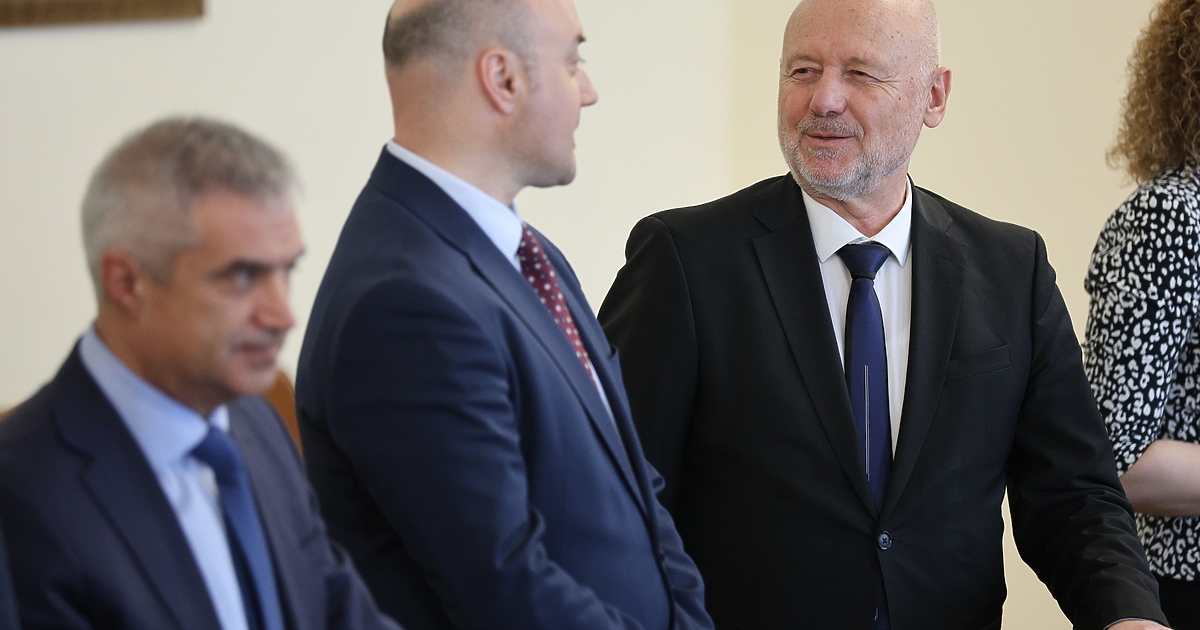 Кабинетът Денков се събра на едно от последните си заседания.