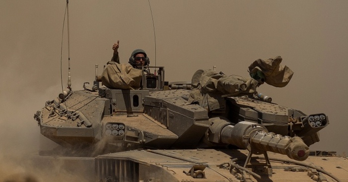 Отговорът на Иран ще бъде много по-голям, ако Израел отвърне