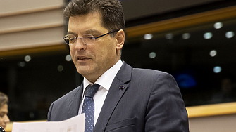 ЕС се отзова на молбата на Украйна и й изпрати
