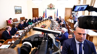 Служебният кабинет подготвя изборите но не участва в тях Такова твърдение