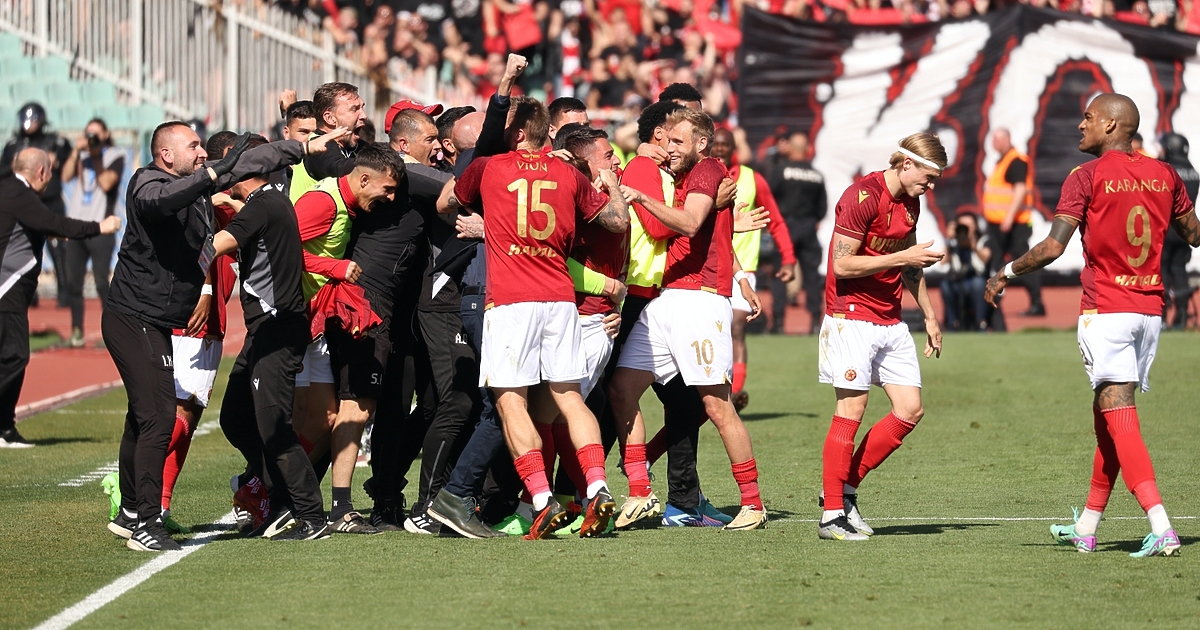 ЦСКА-София разби Левски с 2:0 в дербито на 28-ия кръг