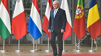 Няма промяна в българската позиция по въпроса за военната помощ