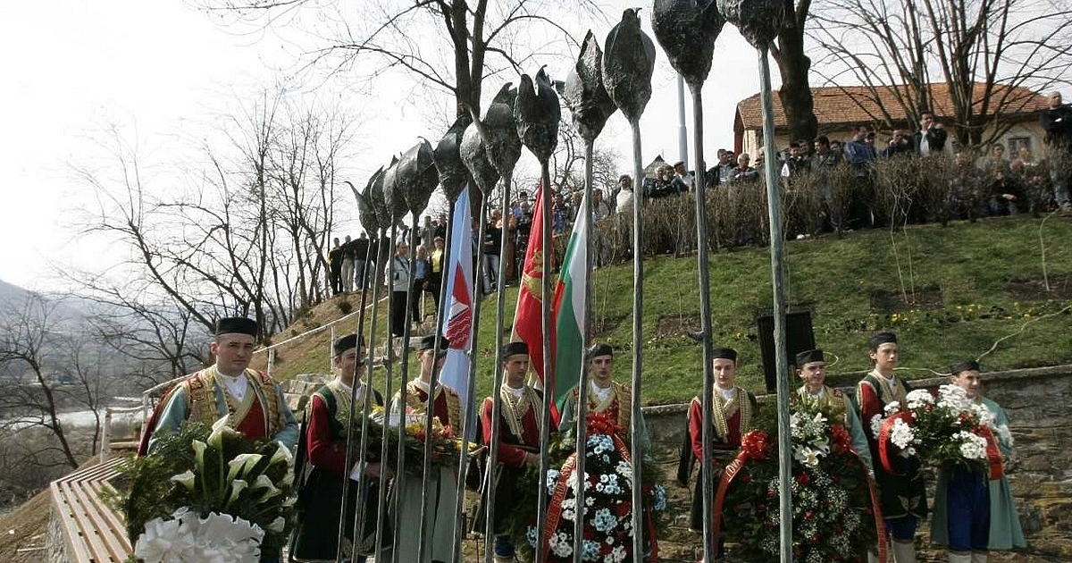 Всички деца, които са загинали в река Лим, са герои, те