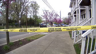 При стрелба по време на нерегламентирано парти в градски парк