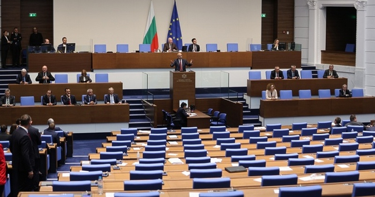 Подкрепата за популистки партии в България през 2023 година е