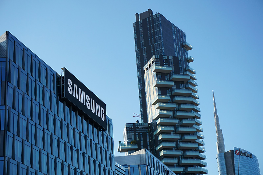 Samsung въвежда шест дни работна седмица - за мениджърите