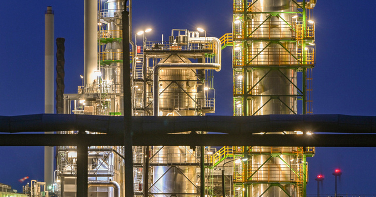 Шеврон (Chevron) се готви да продаде оставащите си петролни и