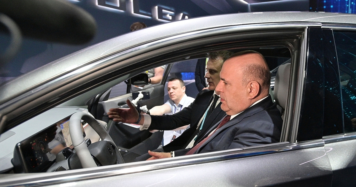 Русия е напът да възроди още една местна марка автомобили,