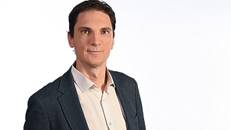 Бившият депутат от Продължаваме промяната Александър Дунчев ще води две