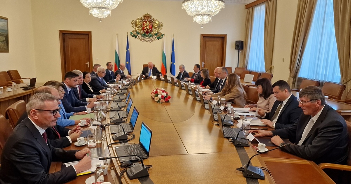 Решението за одобрение на многопрофилната болница Мама и аз е