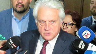 Депутатът от ПП ДБ и бивш вътрешен министър Бойко Рашков