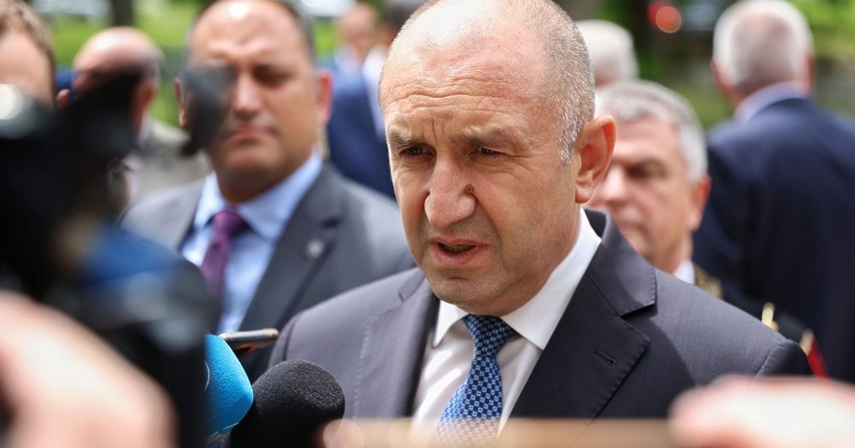 Президентът Румен Радев обяви, че няма да сменя ръководството на