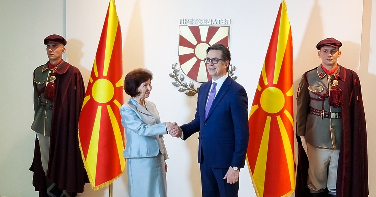 Северна Македония доближава ръба на самоубийствената политика - и това не е