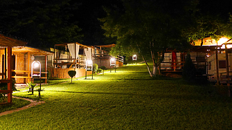 Дежавю местната власт в Царево отново тръгна с багери срещу