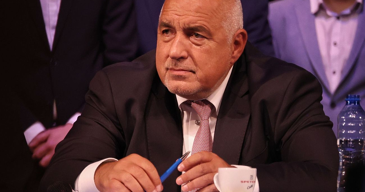 Структурите на ГЕРБ в социалните мрежи ме подлагат на остра