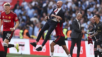 Отборът на Манчестър Юнайтед спечели за 13 и път в историята