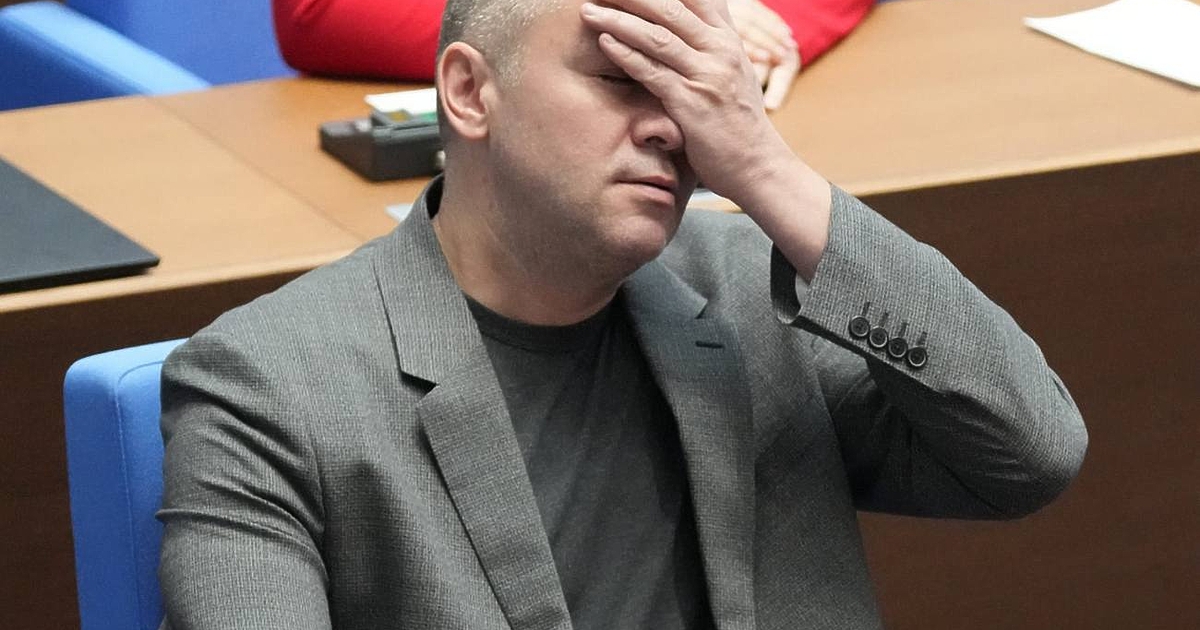 Ицо Хазарта е един от 23-имата най-шантави депутати в новия