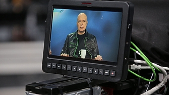 Лидерът на Има такъв народ Слави Трифонов е подал заявление