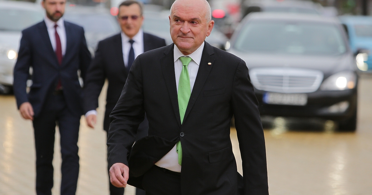 Българските граждани могат да бъдат спокойни, че цената на тока