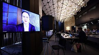 Русия страда от вътрешно разделение и раздор прикрити от илюзорно