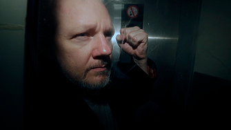 Очаква се основателят на Уикилийкс Джулиан Асандж да се признае