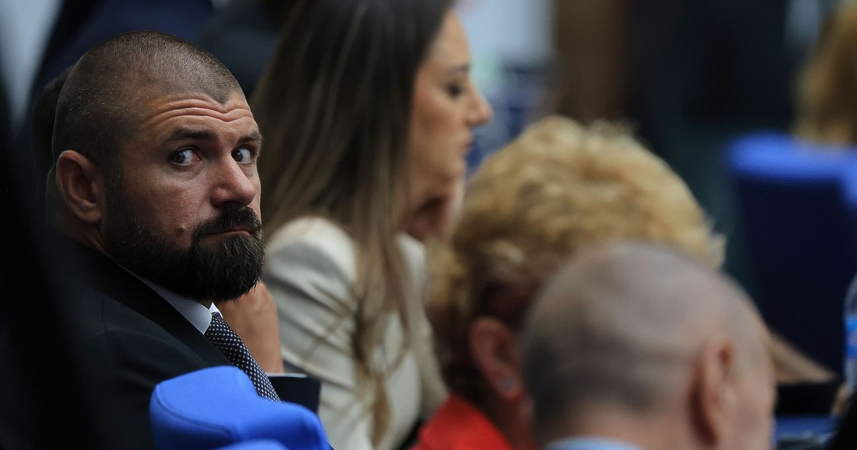 Бойко Борисов е оказал натиск върху лидера на Величие Николай