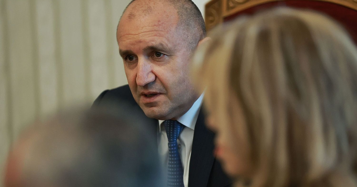 Президентът Румен Радев продължава политическите консултации за съставяне на правителство