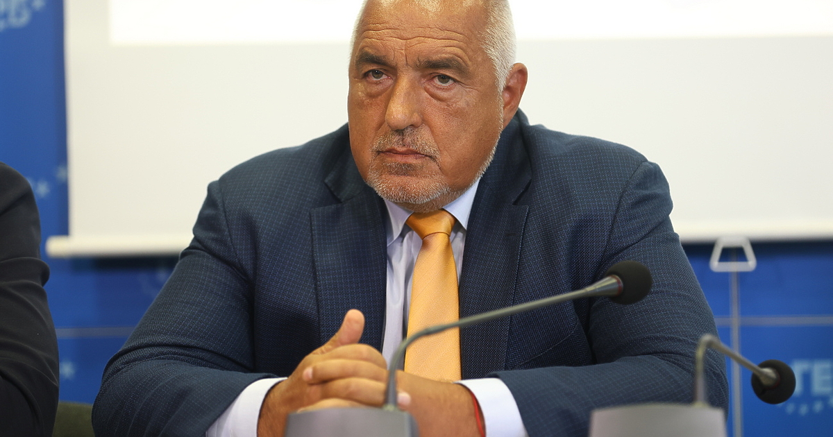 Очаква се днес ГЕРБ-СДС да покани на разговори за правителство останалите парламентарно