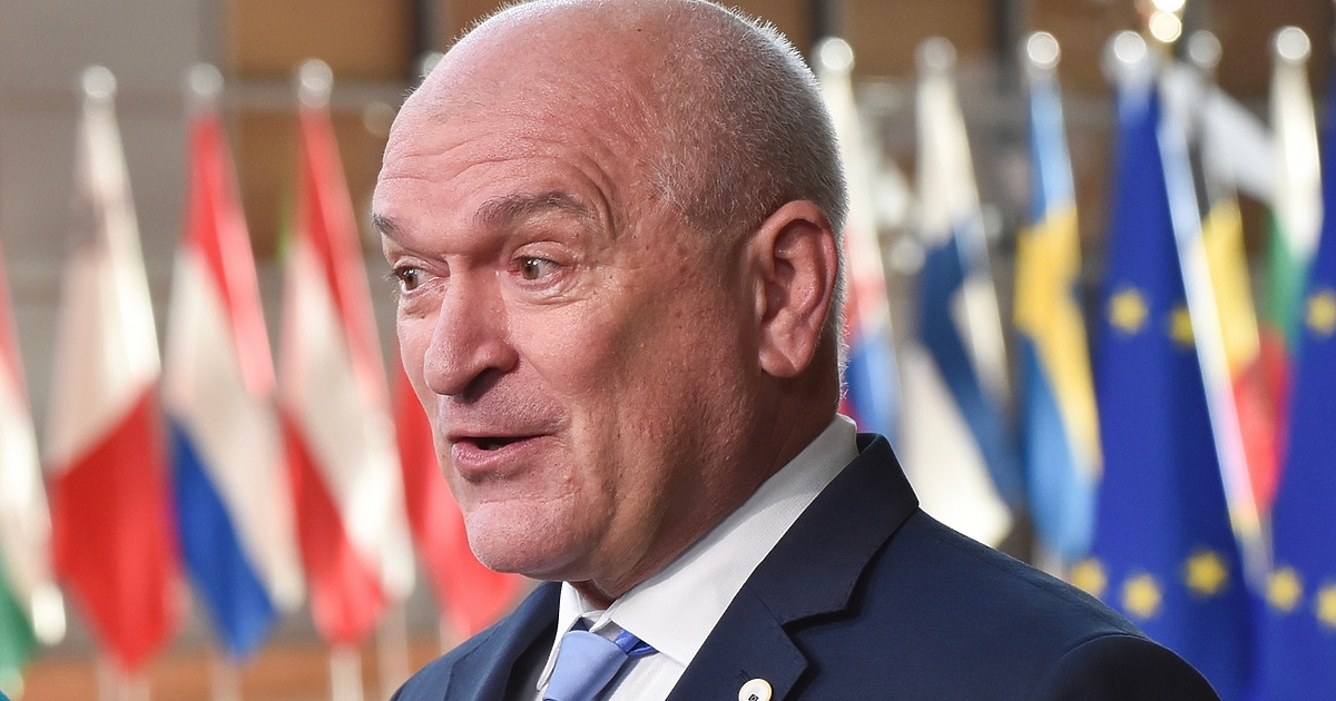 Подкрепете ниУважаеми читатели, вие сте тук и днес, за да