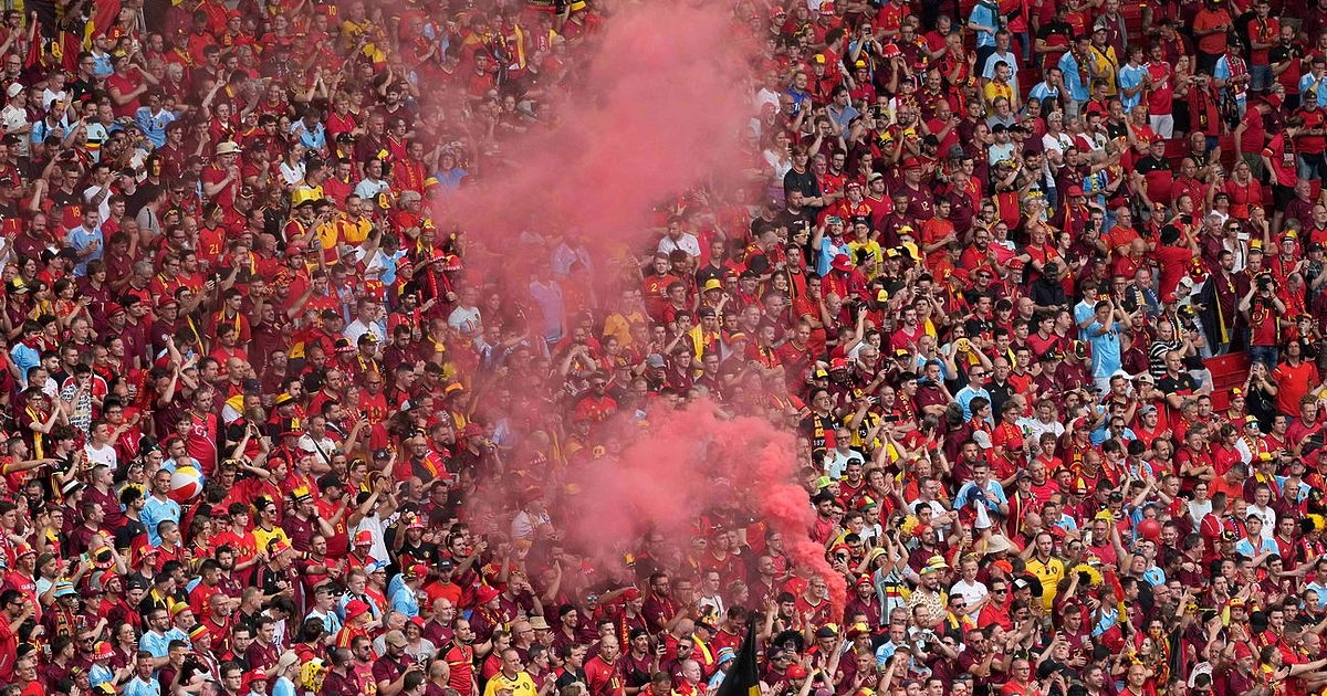 25-годишен мъж беше задържан след намушкване с нож във фензоната