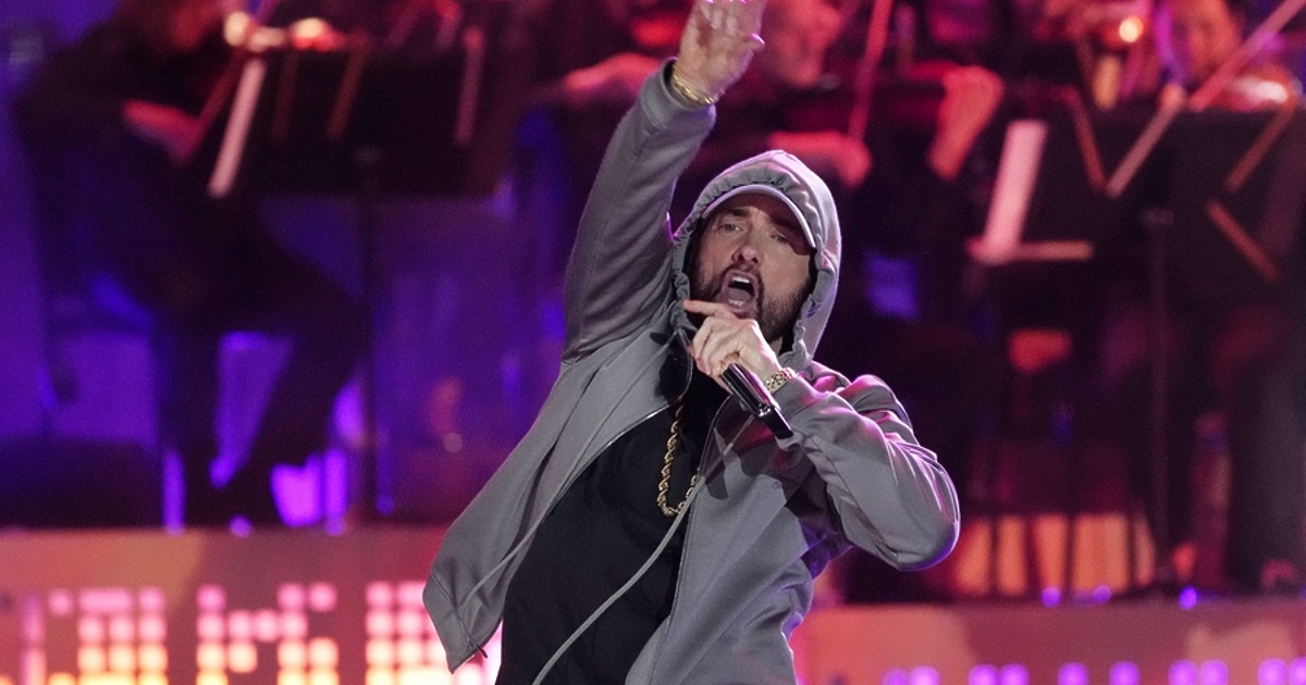 Рапърът от САЩ Еминем обяви датата на издаване на новия