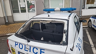 Последният ден от седмицата започна с бедствено положение в няколко