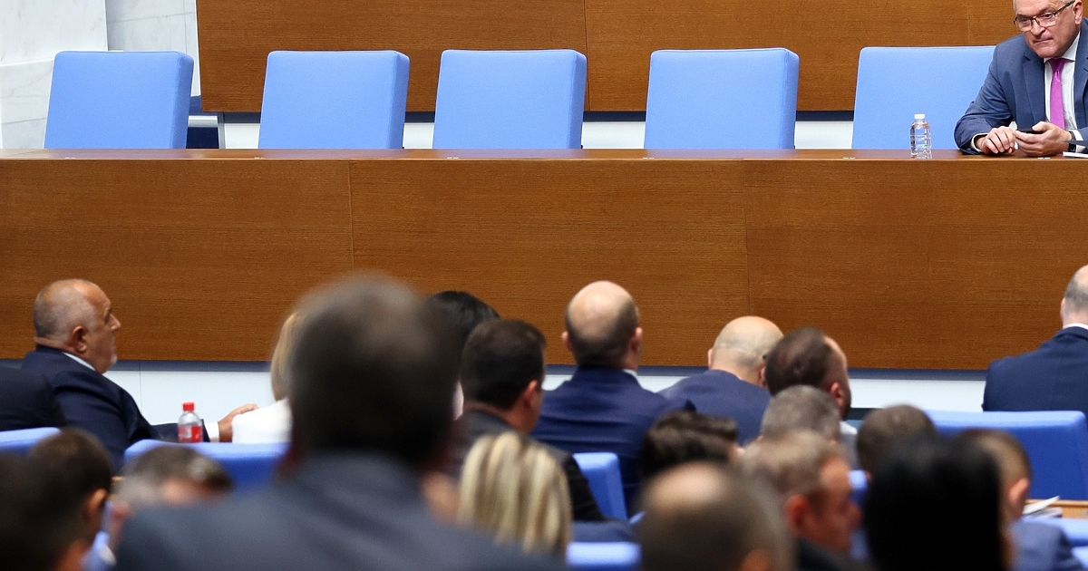 Лидерът на ГЕРБ Бойко Борисов не вижда проблем в масовото