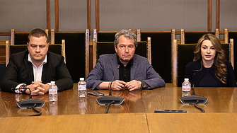 Преговорен екип на Има такъв народ дойде в уговорения час