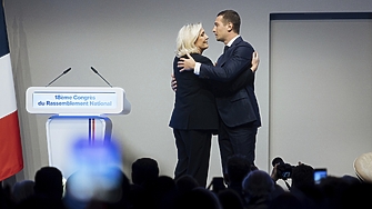 Френската крайнодясна партия Национален сбор на Марин льо Пен получава
