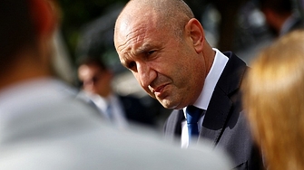 Президентът Румен Радев заяви че не е изненадан от предложението