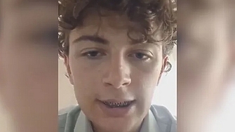 Студент е със счупена на три места челюст след удари