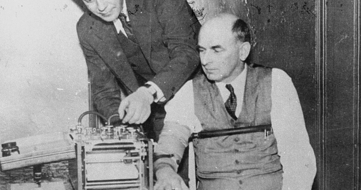 Първа стъпка в реформата на службите за сигурност чрез приемане на