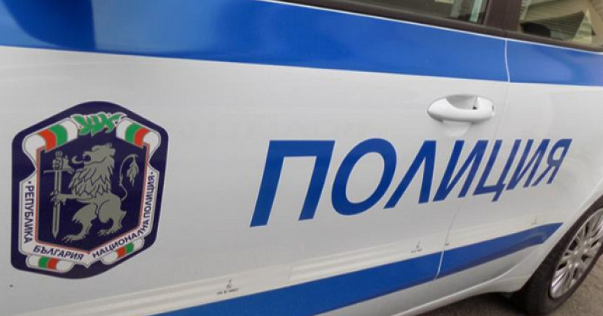 Тежък пътен инцидент между два тира е възникнал рано сутринта