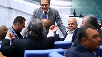 Пленумът на БСП ще вземе решение за участието в поредните предсрочни парламентарни