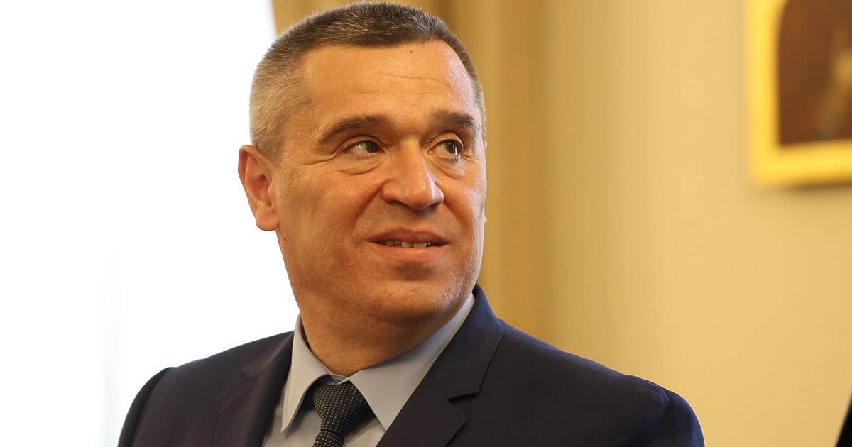 Още един служебен министър от кабинета Главчев запазва поста си.