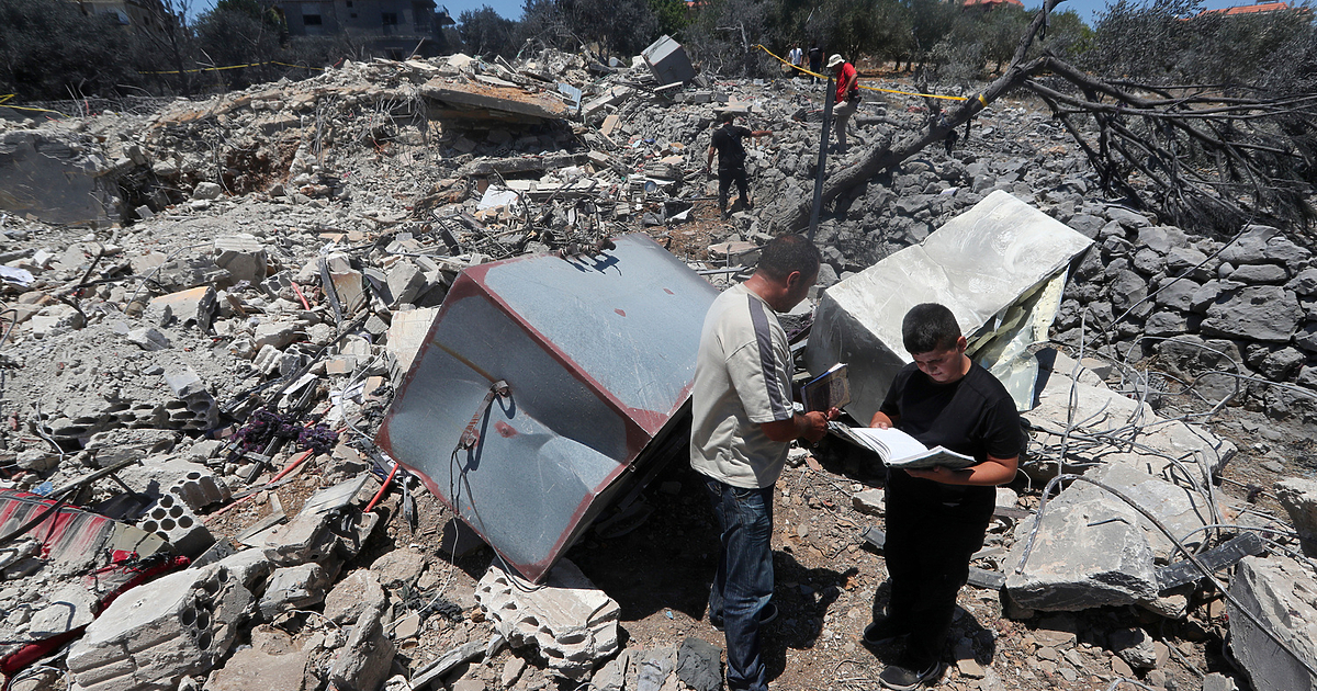 Хизбула обяви, че е изстреляла десетки ракети към Северен Израел