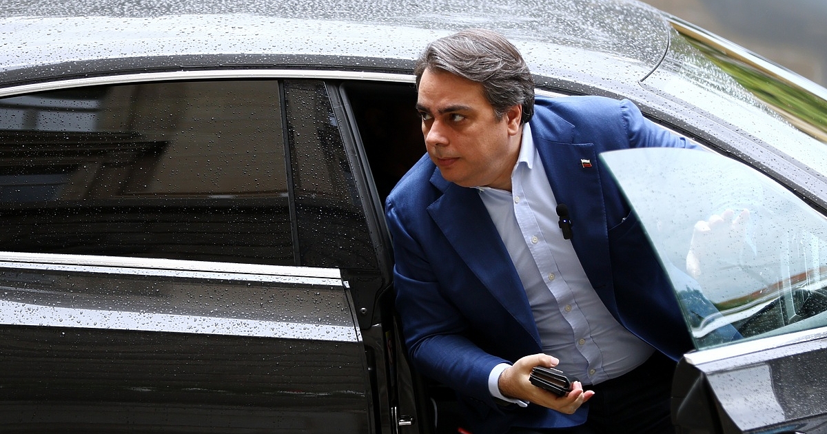 Продължаваме промяната – Демократична България“ (ПП-ДБ) са резервирани към идеята