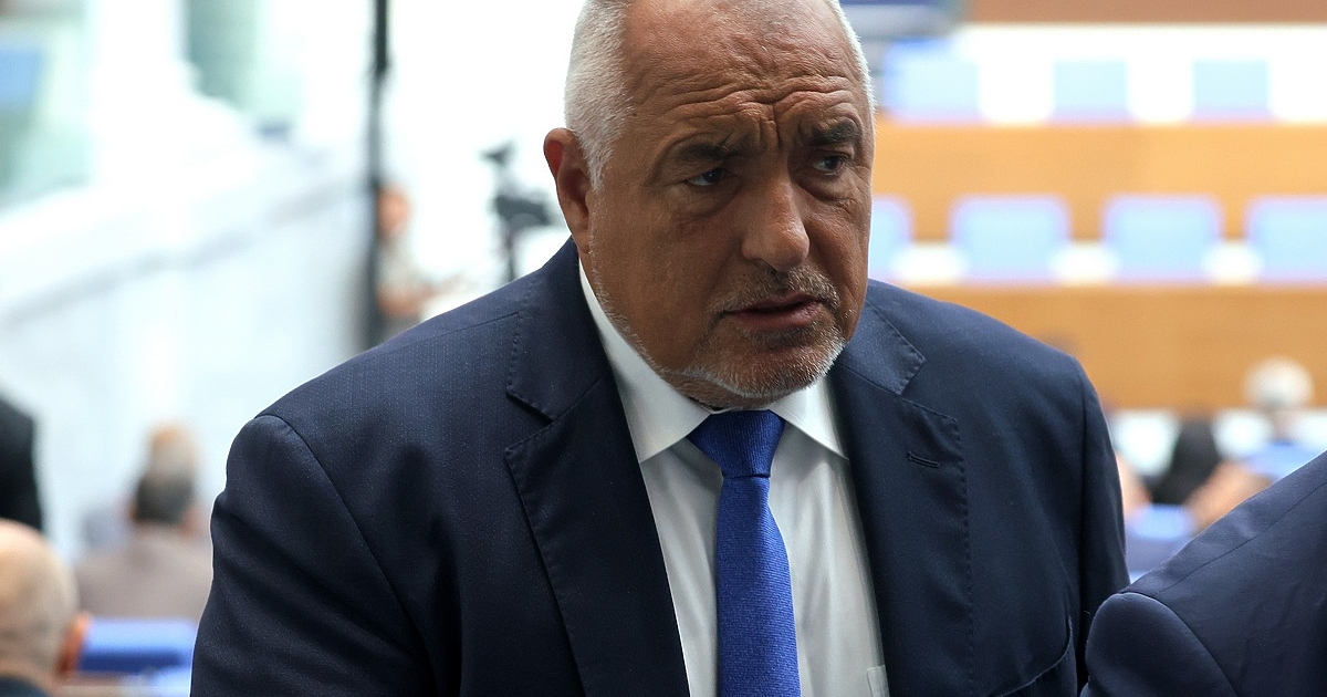 ГЕРБ ще участва на днешните консултации при президента за сформирането