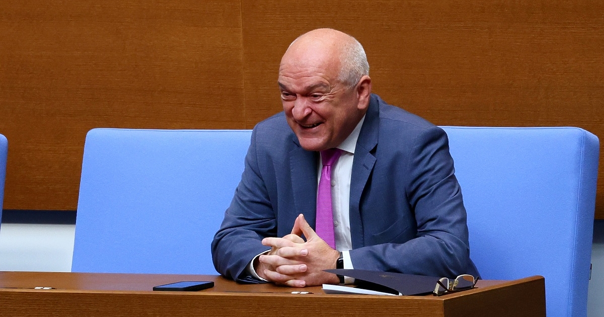 Служебното правителство на Димитър Главчев продължава със странните смени на