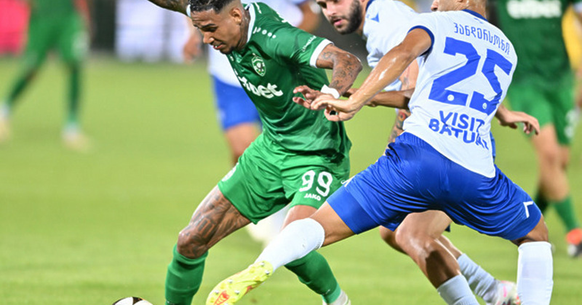 Лудогорец отново не беше убедителен, загуби с 0:1 от Динамо