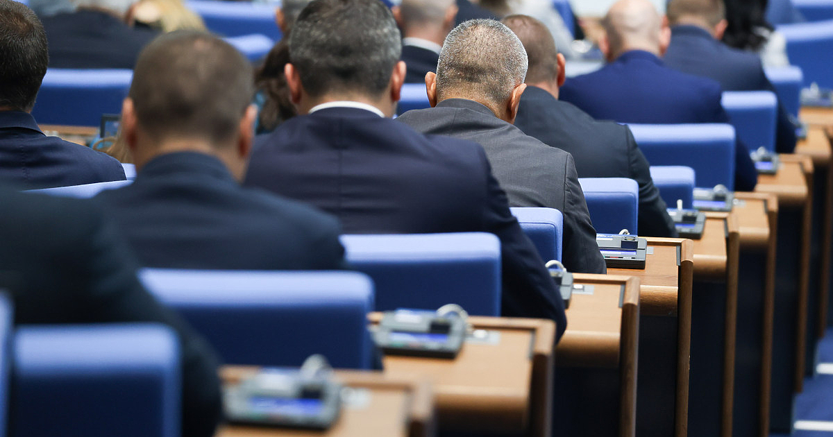 От вчера Има такъв народ“ (ИТН) води преговори за реализация