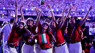 С вълнуваща и елегантна церемония на емблематичния Стад дьо Франс