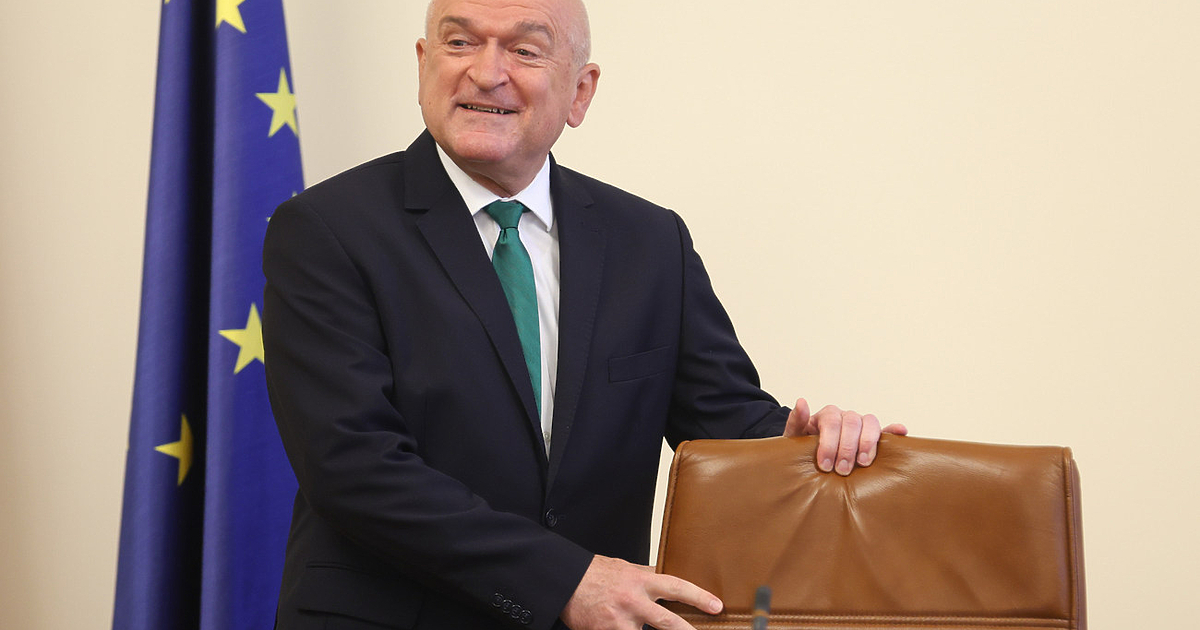 Димитър Главчев се отчете - явно очаквайки да го наследи